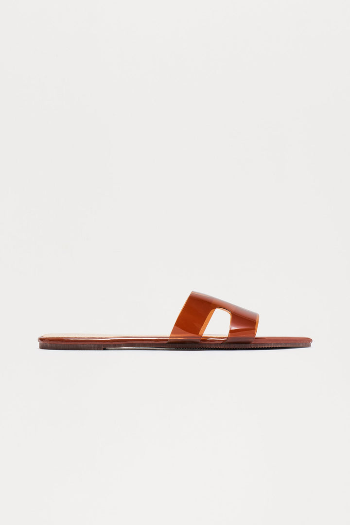Never Disappoint Flat Sandals - Brown