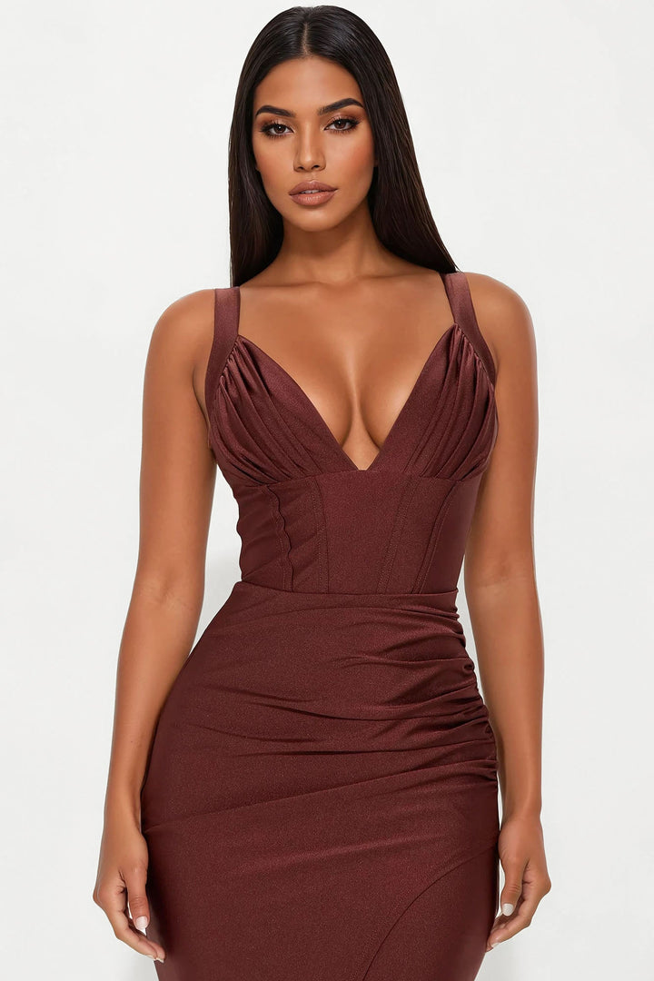 On Scene Maxi Dress - Chocolate