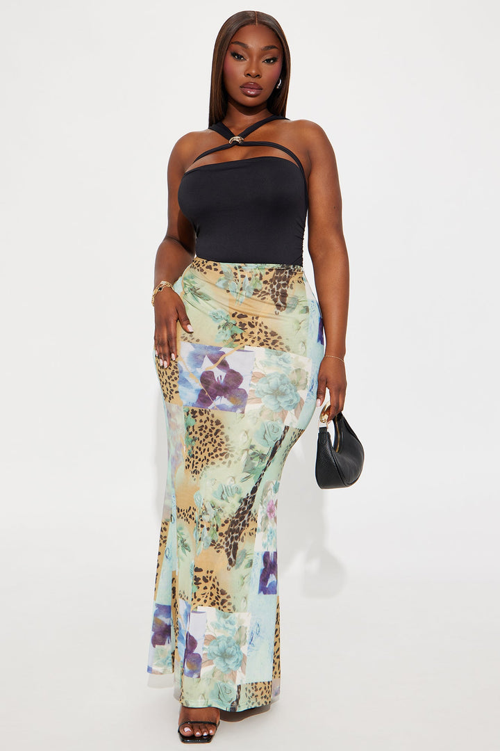 Alayah Y-Neck Hardware Bodysuit - Black