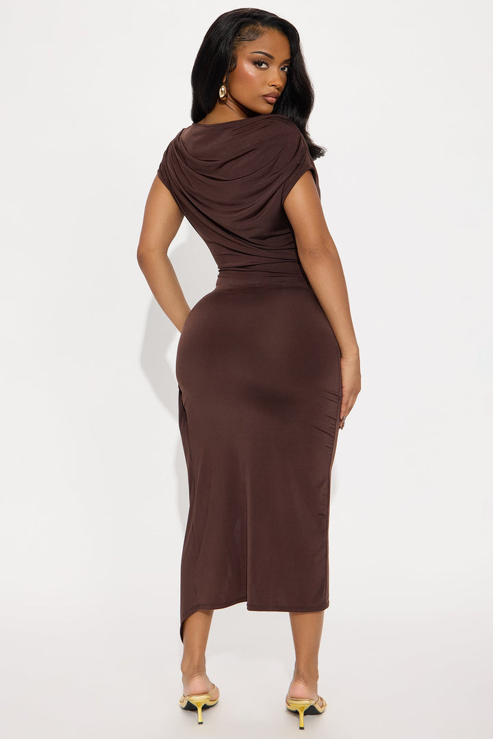 Zavala Off Shoulder Midi Dress - Brown
