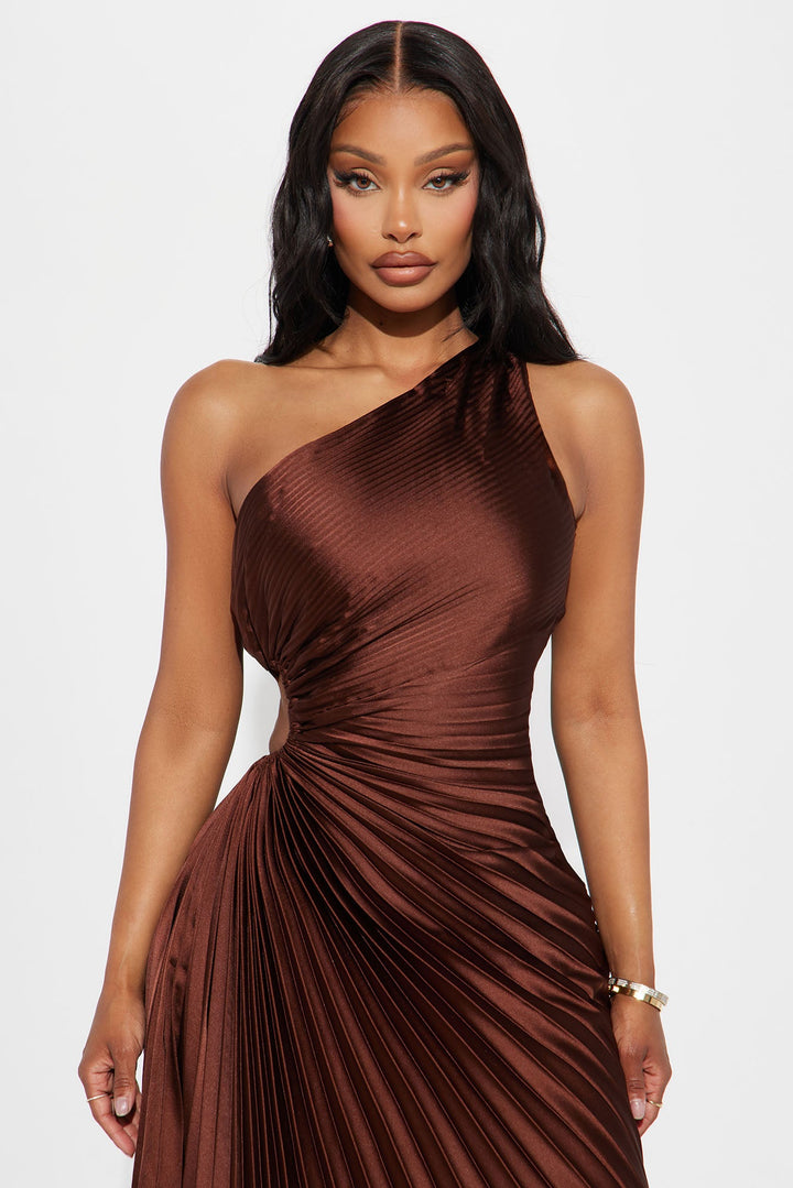 Belle Satin Maxi Dress - Chocolate
