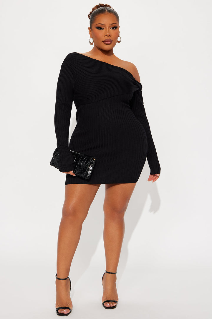 Nahla Long Sleeve Ribbed Mini Dress - Black