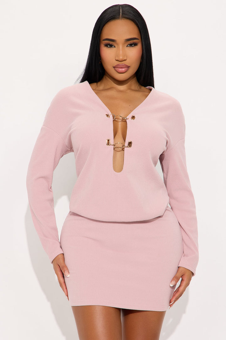 Abelyn Ribbed Mini Dress - Mauve