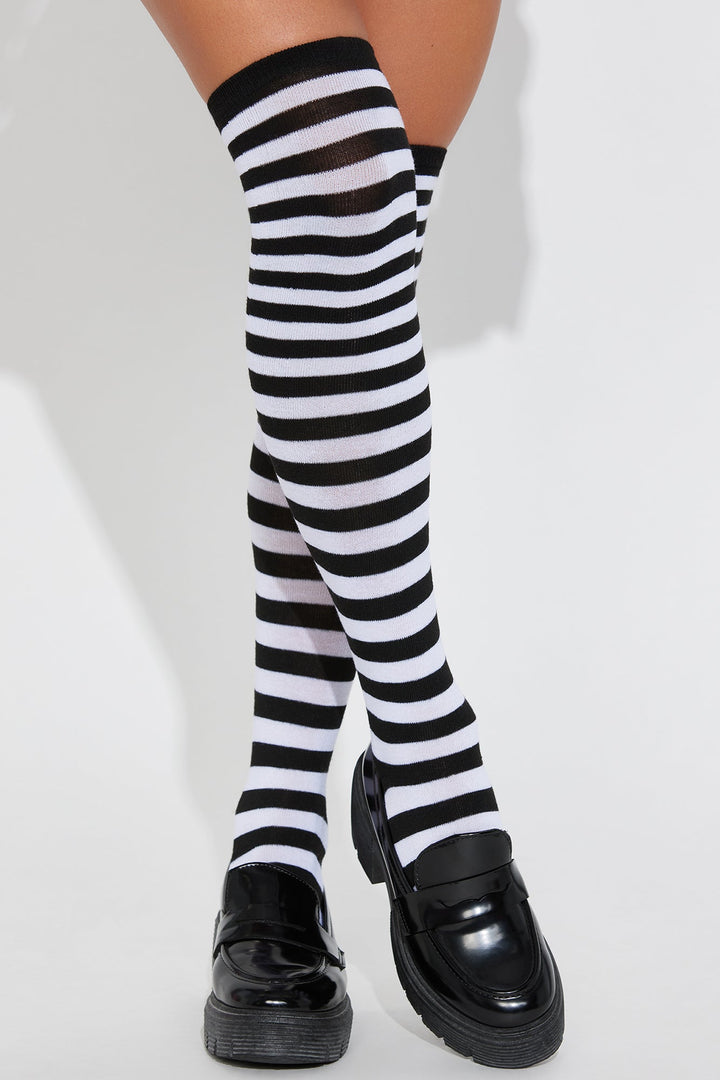 Witch Please Socks - Black/White