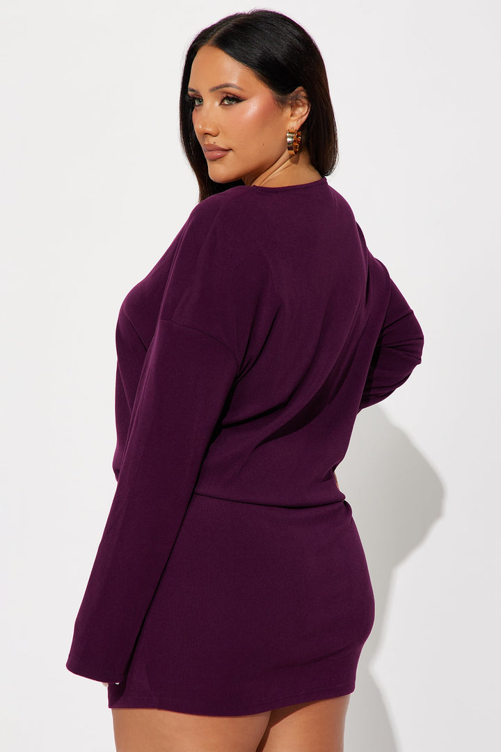 Abelyn Ribbed Mini Dress - Plum