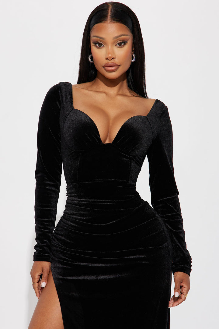Jessica Velvet Gown - Black