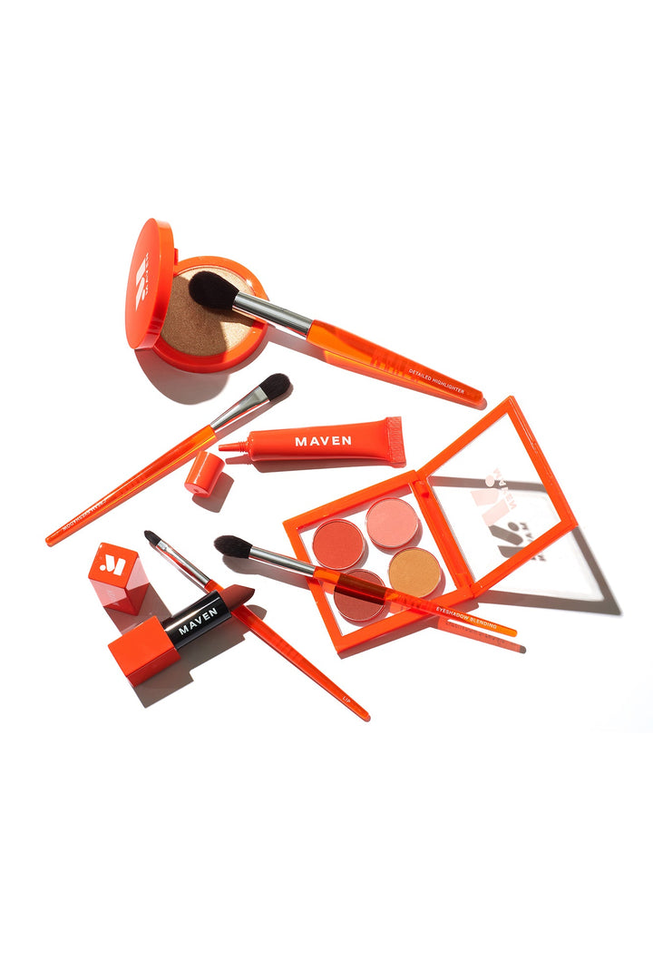 Maven Pro Artistry Angled Eyeshadow Brush - Orange/Silver