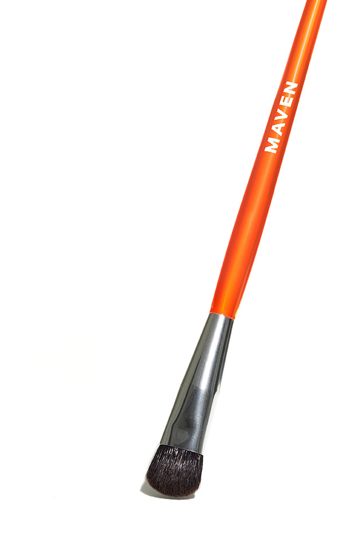 Maven Pro Artistry Defined Eyeshadow Brush - Orange/Silver