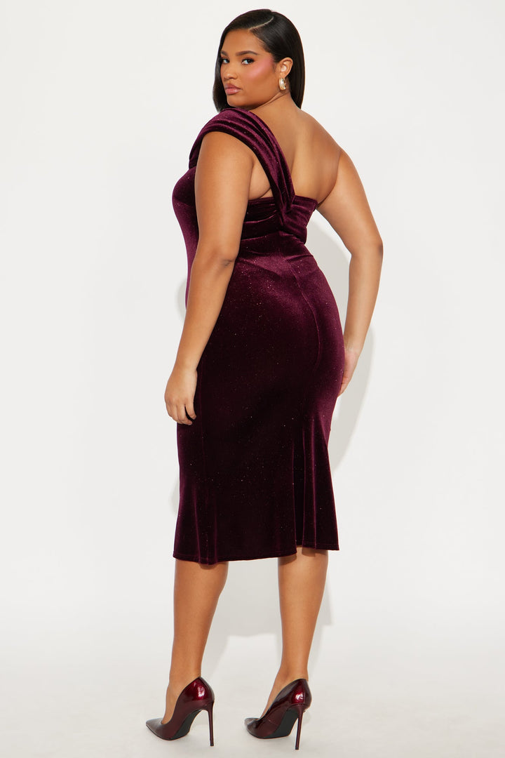 Gabriella Glitter Velvet Midi Dress - Burgundy