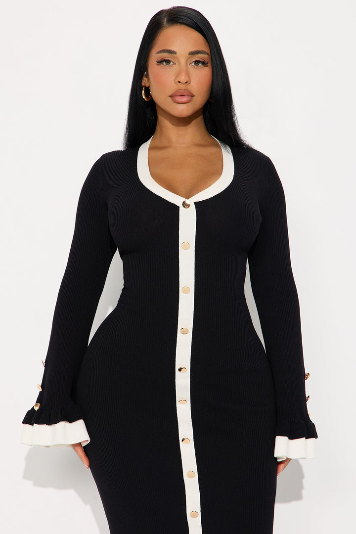 Rue Ruffle Sleeve Sweater Midi Dress - Black