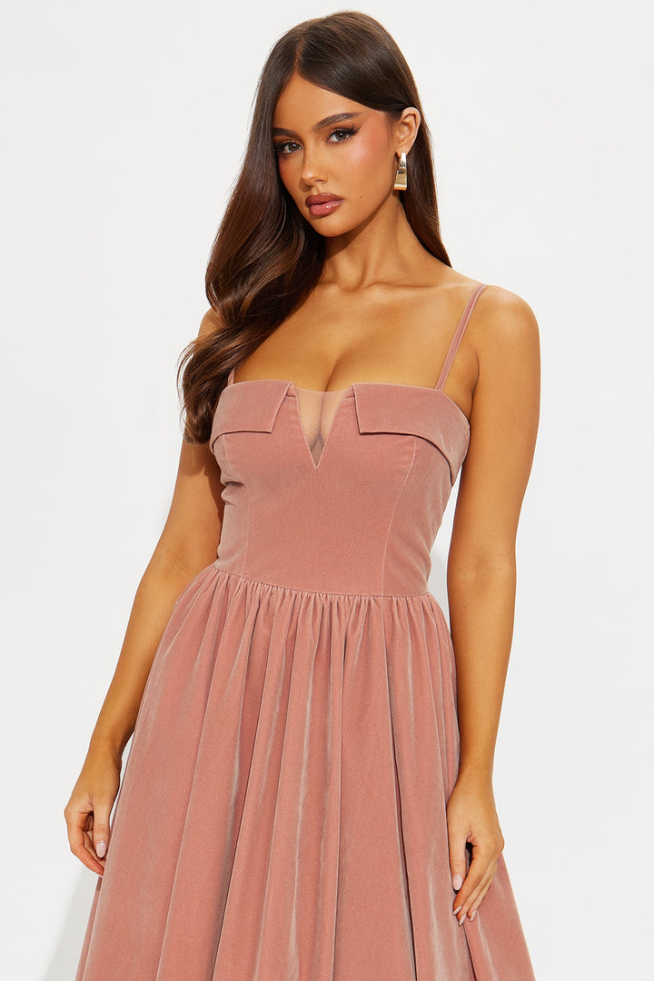 Viola Contrast Trim Velvet Midi Dress - Pink