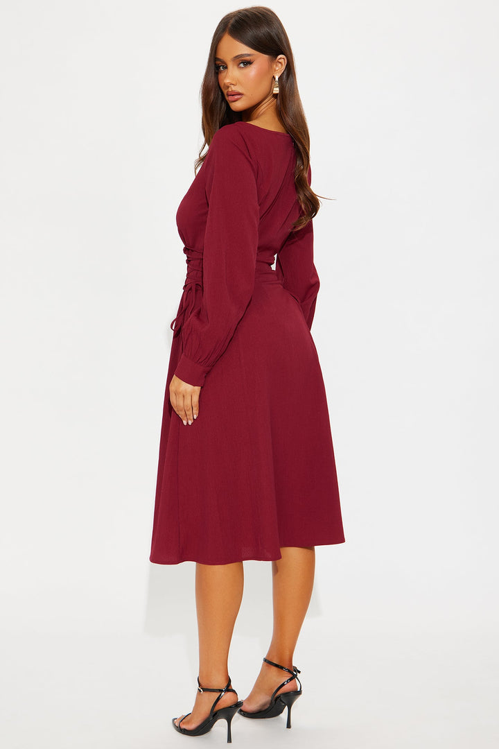 Vienna Lace Up Midi Dress - Wine