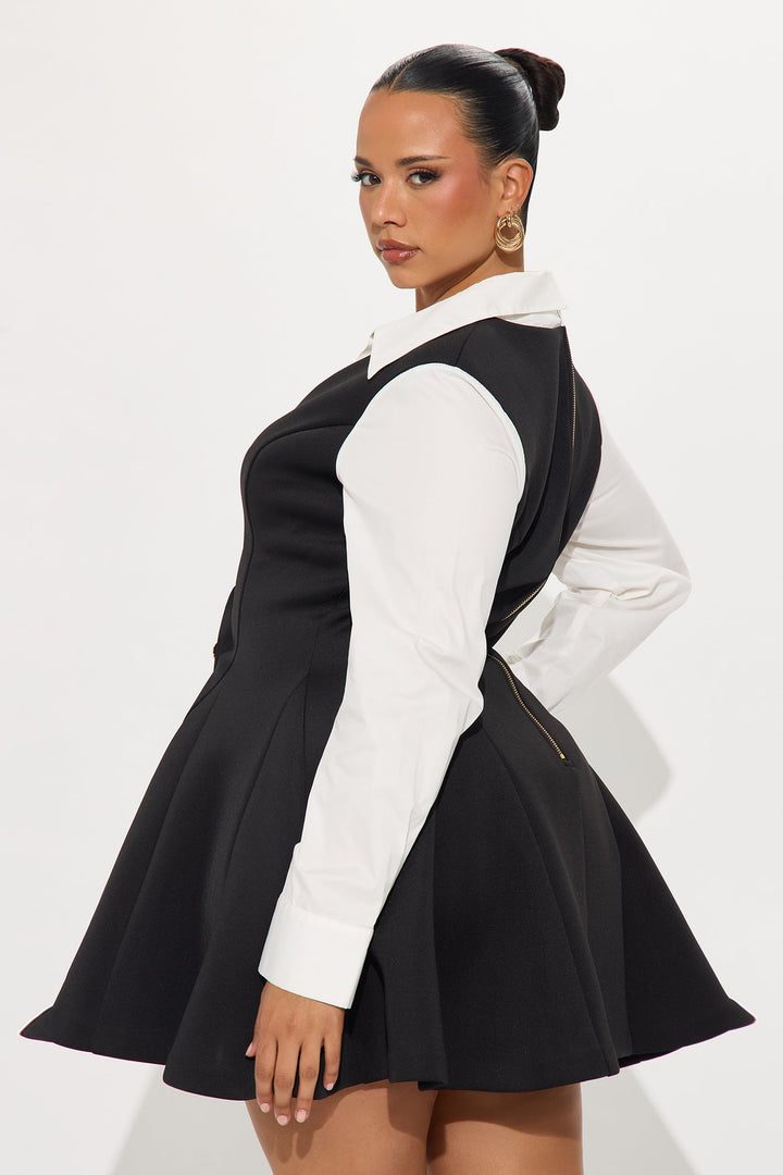 Queen Looks Pleated Long Sleeve Mini Dress - Black