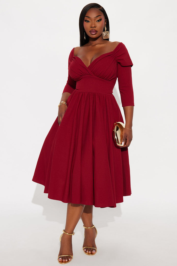 Abby Off Shoulder Crepe Knit Midi Dress - Wine