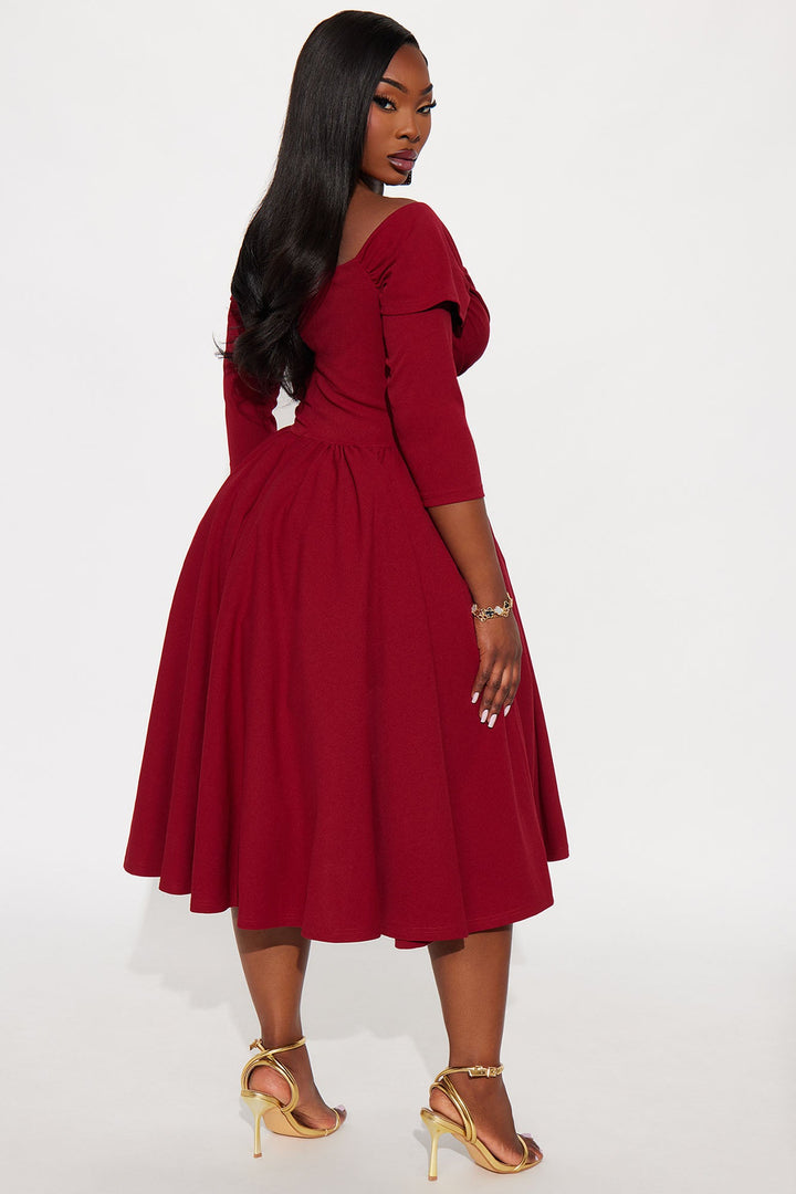Abby Off Shoulder Crepe Knit Midi Dress - Wine