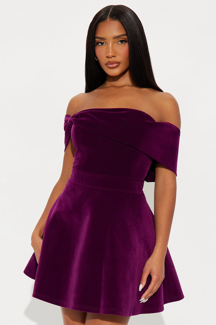 She Is The Moment Strapless Velvet Mini Dress - Purple