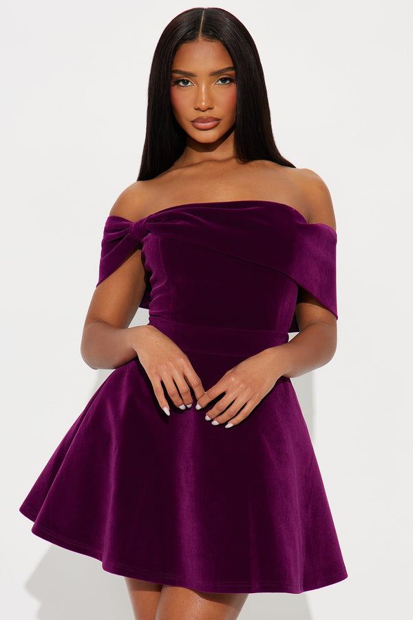 She Is The Moment Strapless Velvet Mini Dress - Purple
