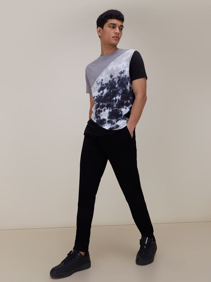 Nuon Black Slim - Fit Mid - Rise Jeans