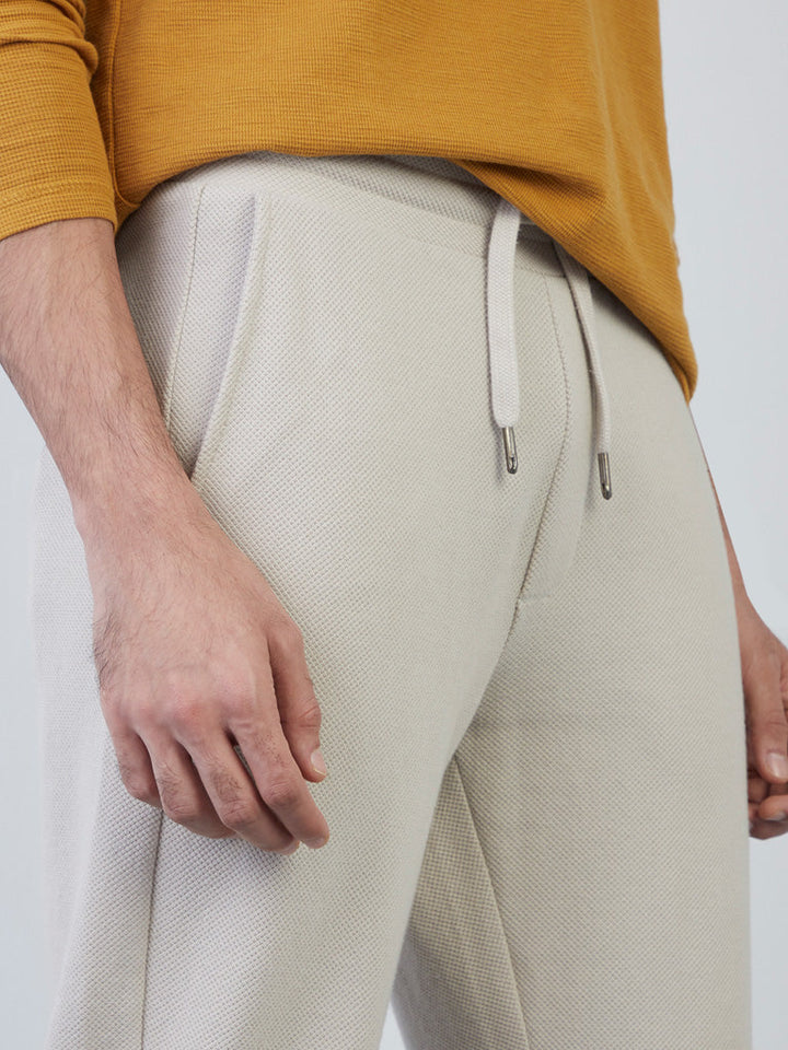 ETA Ecru Knit-Textured Slim-Fit Mid-Rise Cotton-Blend Joggers