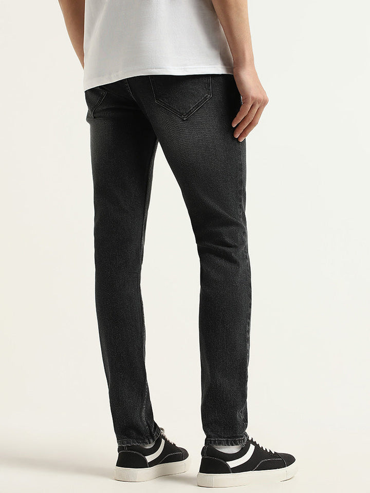 WES Casuals Black Relaxed-Fit Mid-Rise Jeans