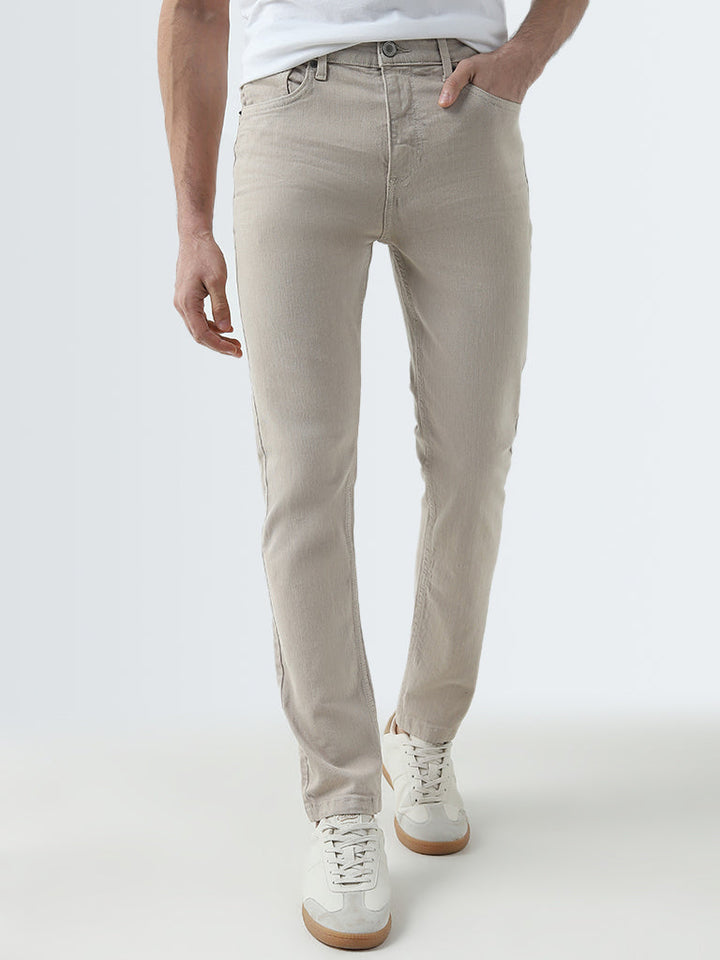 WES Casuals Beige Mid-Rise Slim-Fit Jeans