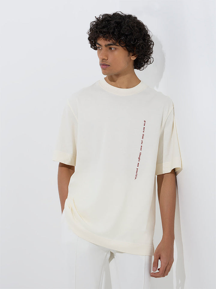 Studiofit Off-White Text Design Relaxed-Fit Cotton T-Shirt