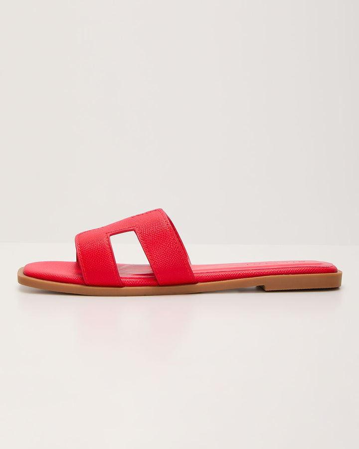 Gordy Flat Sandal