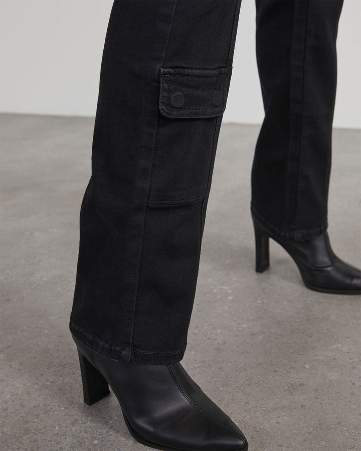 Zhaire Super Stretch High Rise Straight Jeans